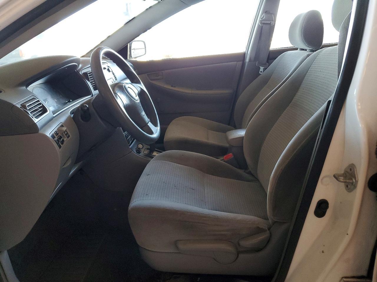 2005 TOYOTA COROLLA
