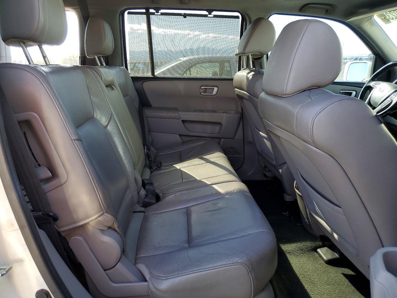 2015 HONDA PILOT
