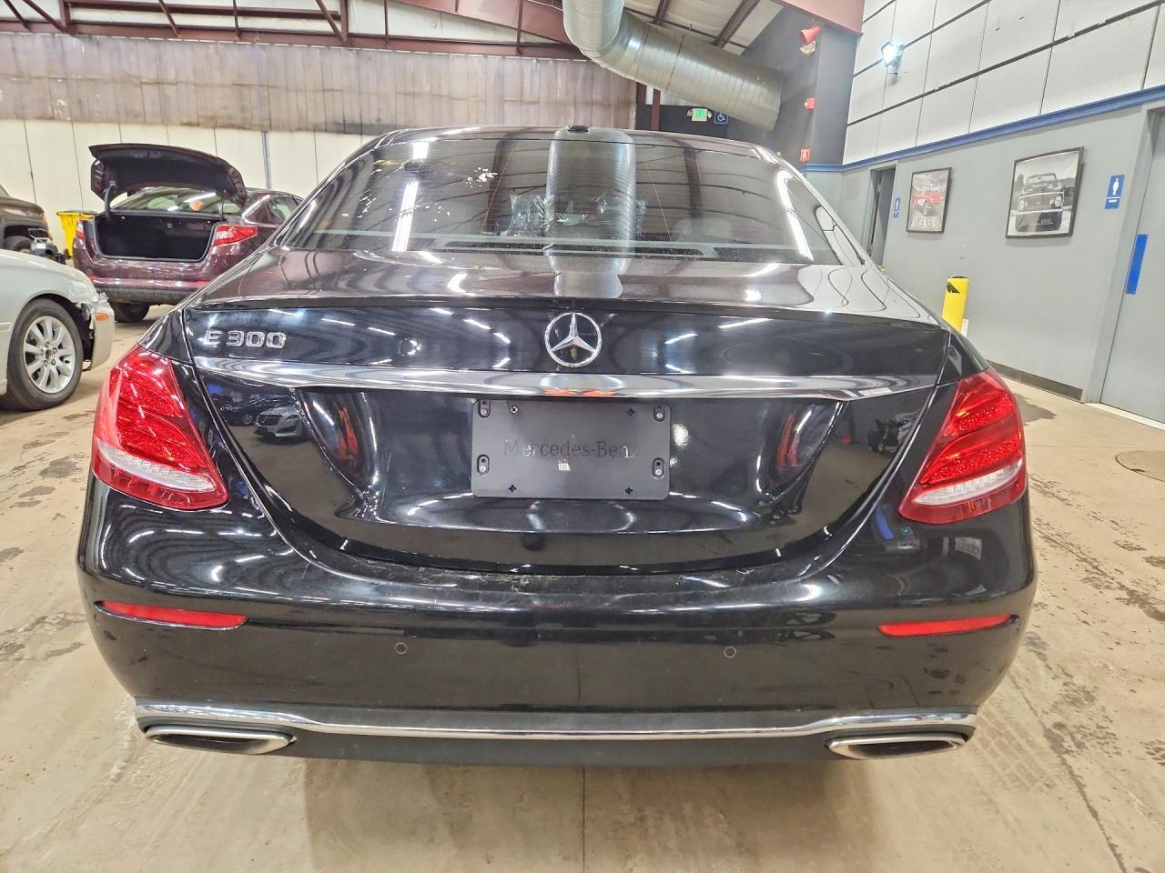 2018 MERCEDES-BENZ E-Class