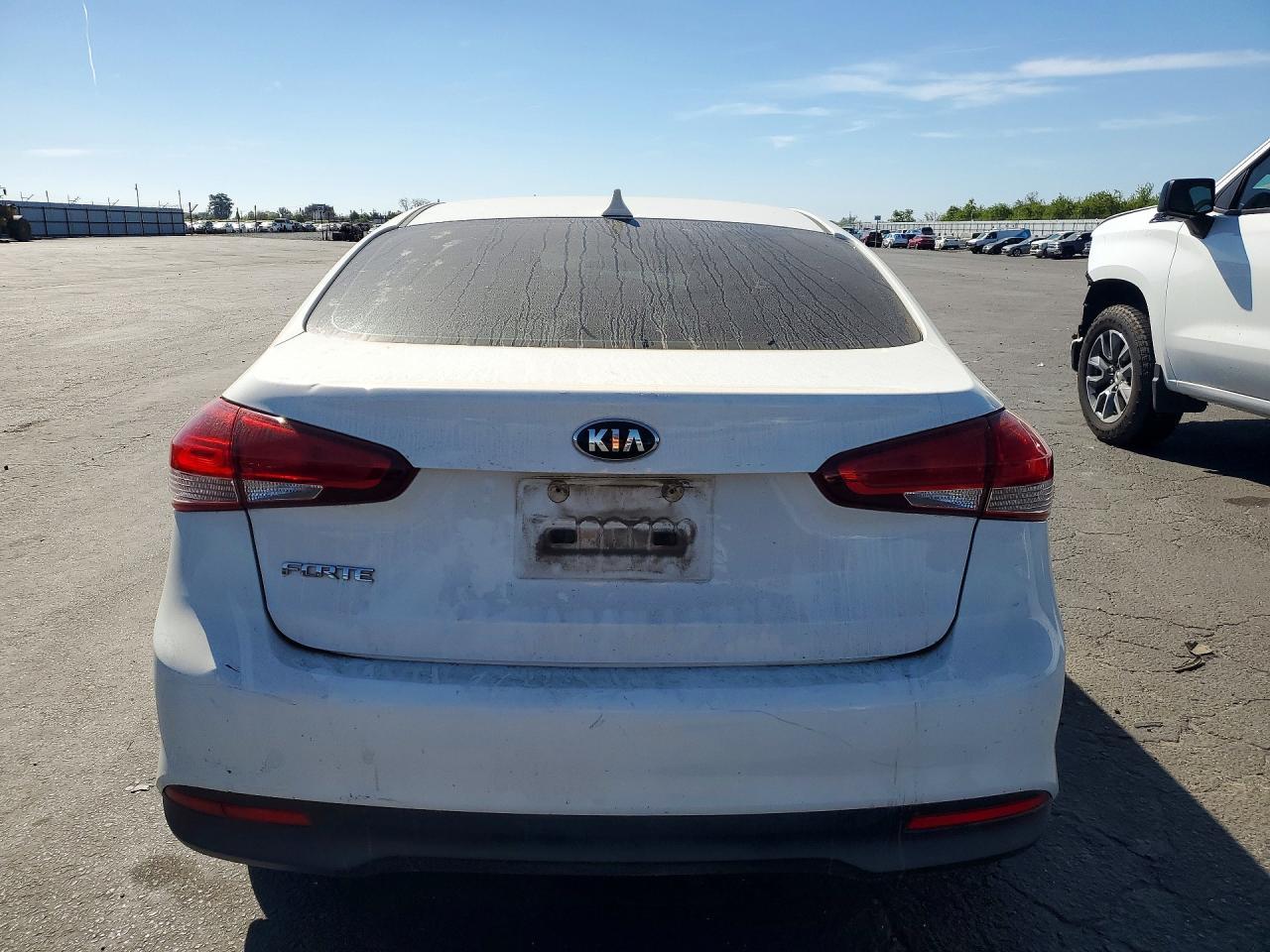 2017 KIA FORTE