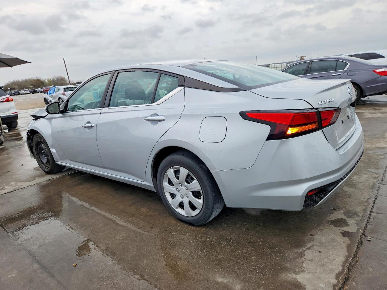 2022 NISSAN ALTIMA