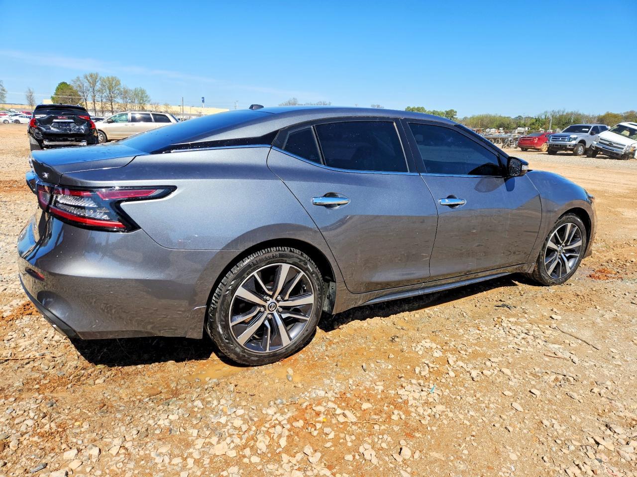 2020 NISSAN Maxima