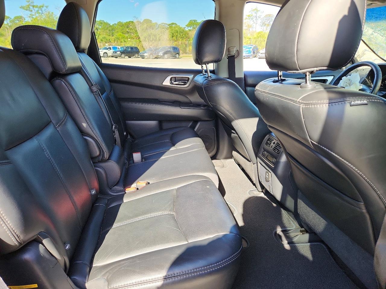 2015 NISSAN PATHFINDER