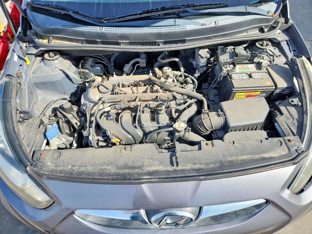 2013 HYUNDAI ACCENT