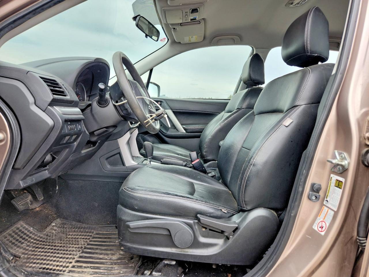 2015 SUBARU FORESTER