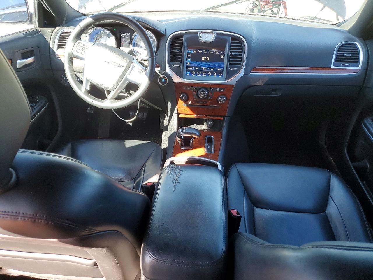 2012 CHRYSLER 300