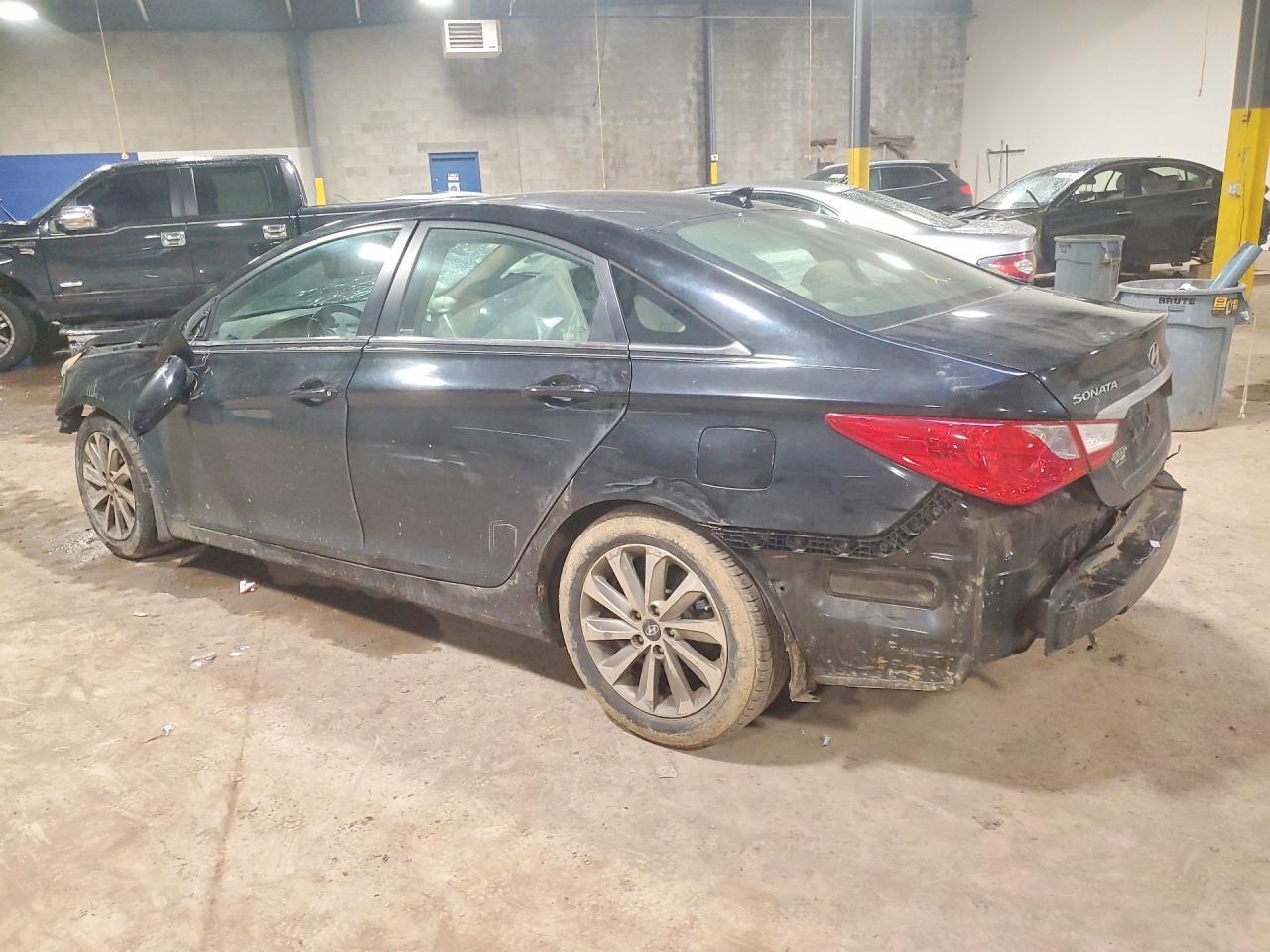 2012 HYUNDAI SONATA