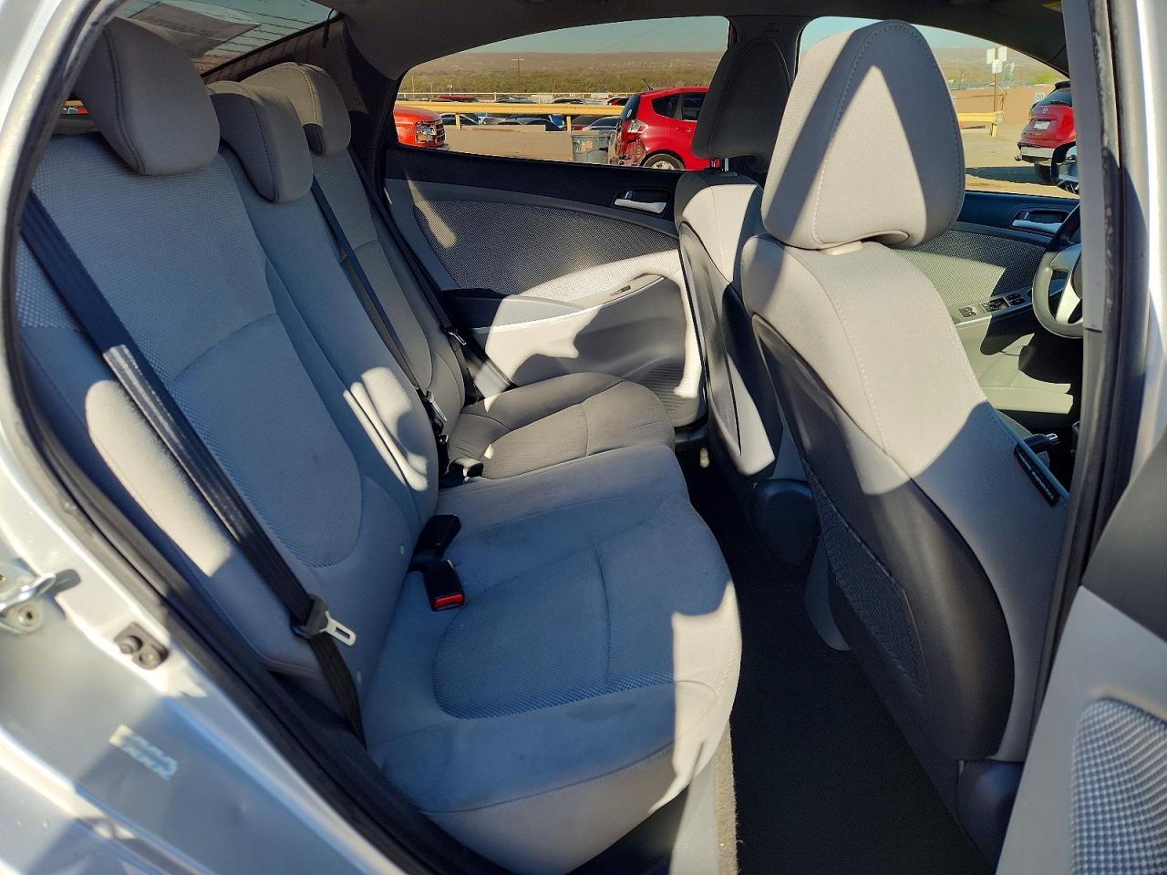 2014 HYUNDAI ACCENT