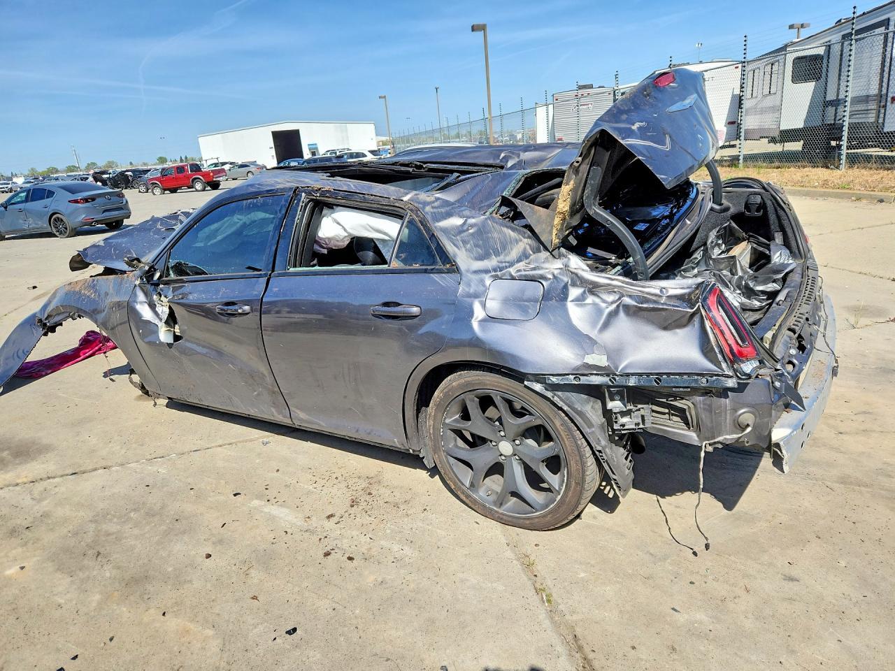 2019 CHRYSLER 300