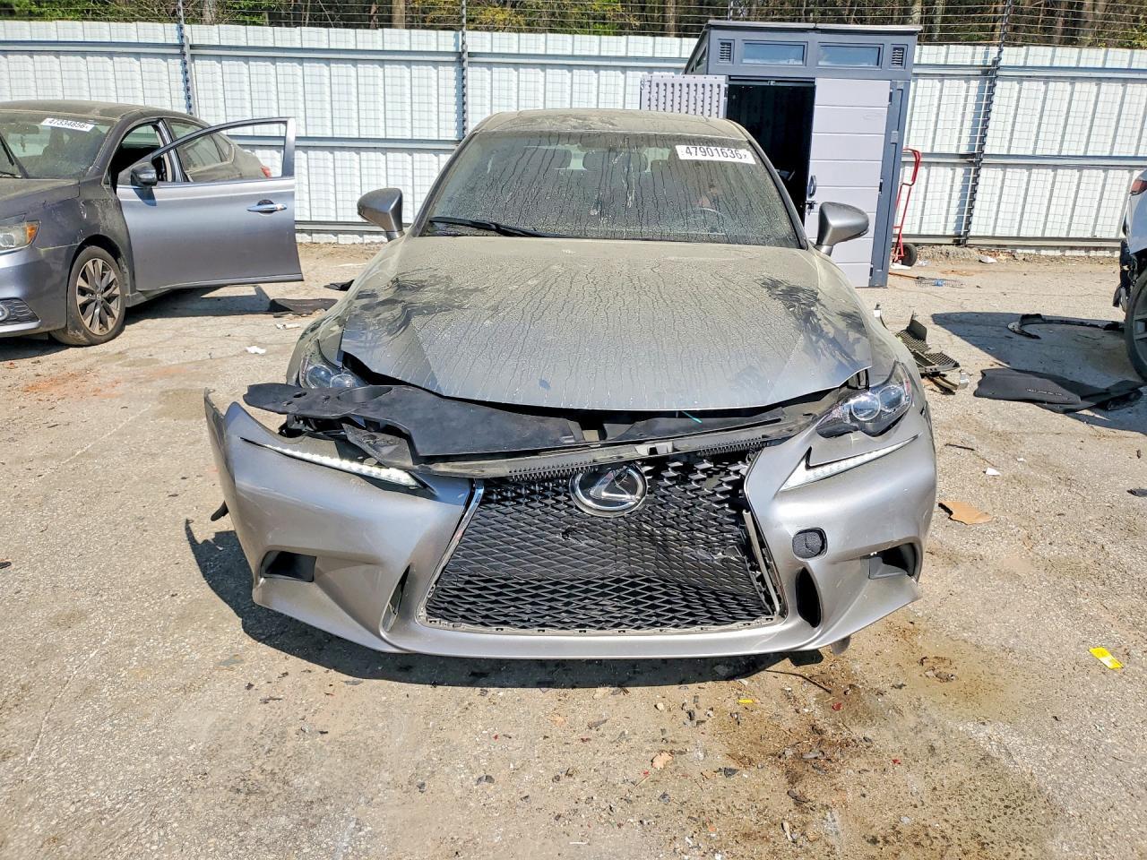 2016 LEXUS IS 200t