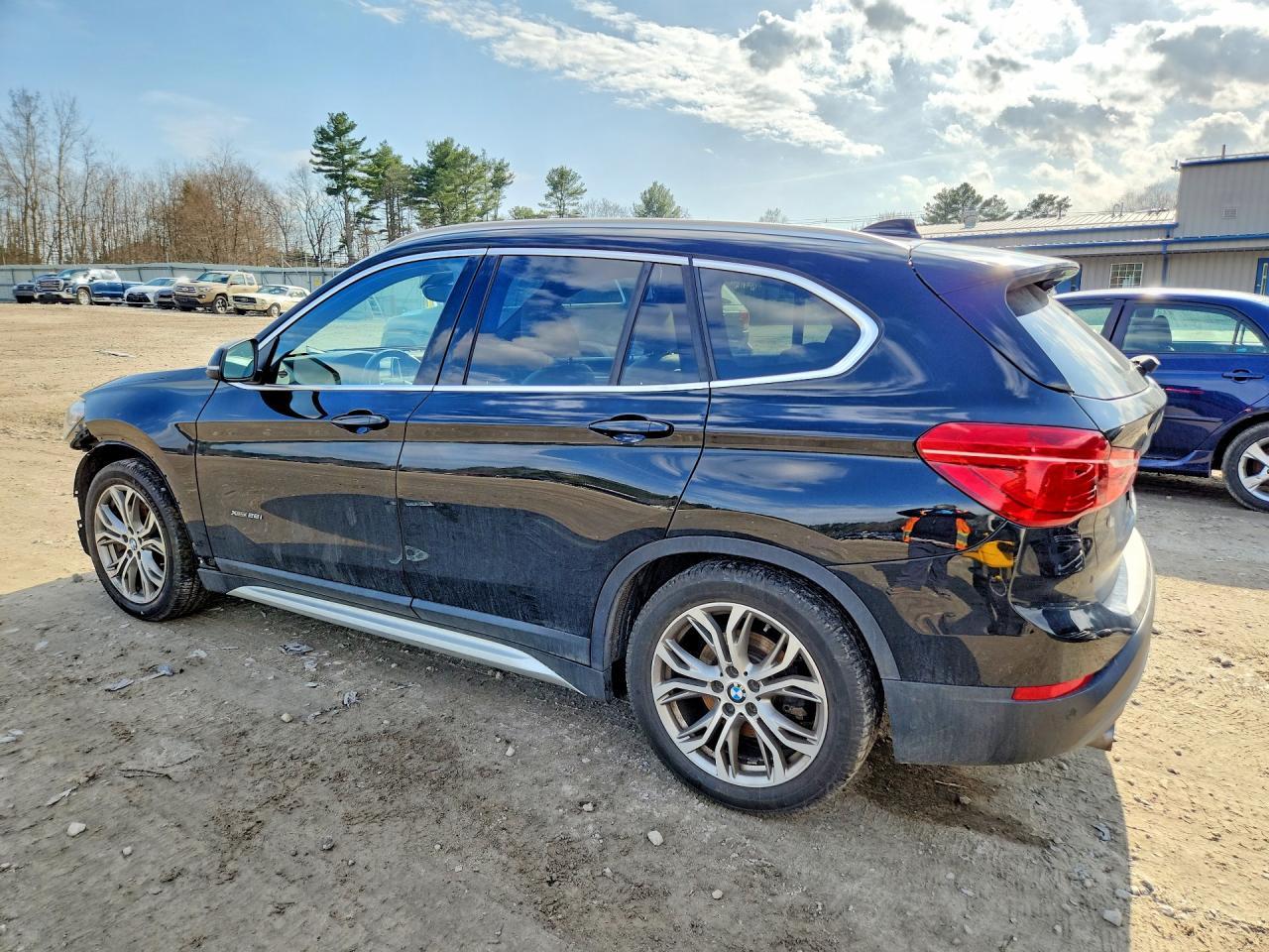 2017 BMW X1