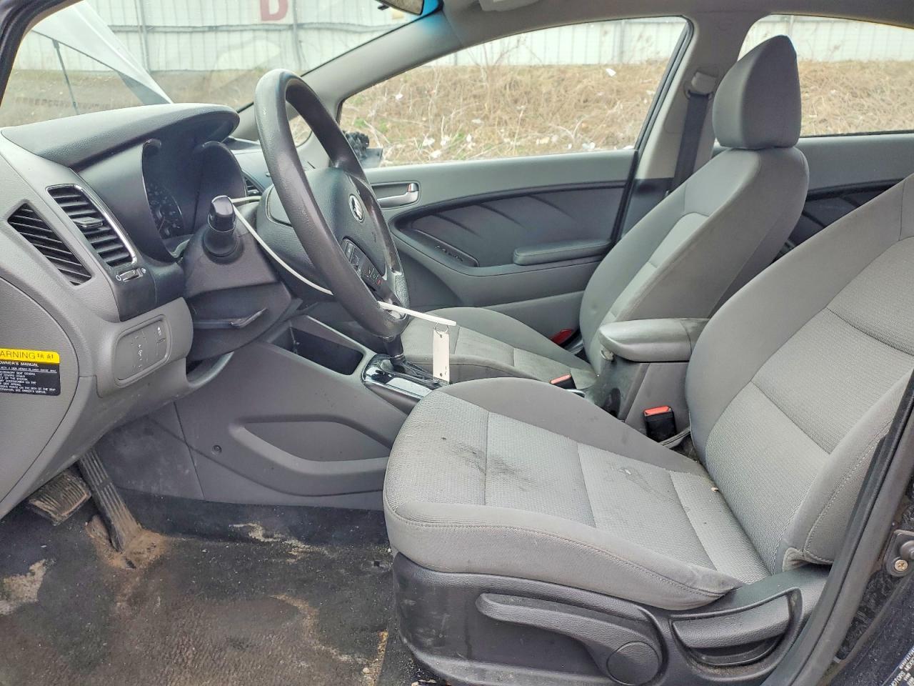 2017 KIA FORTE