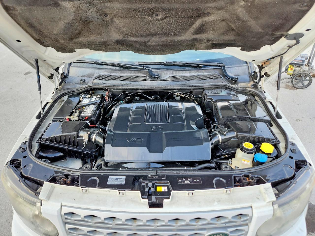 2013 LAND ROVER LR4