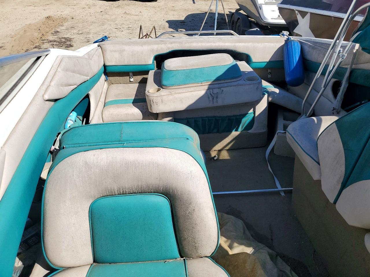 1995 BAYLINER 1952 Capri Classic Cuddy Wtrlr