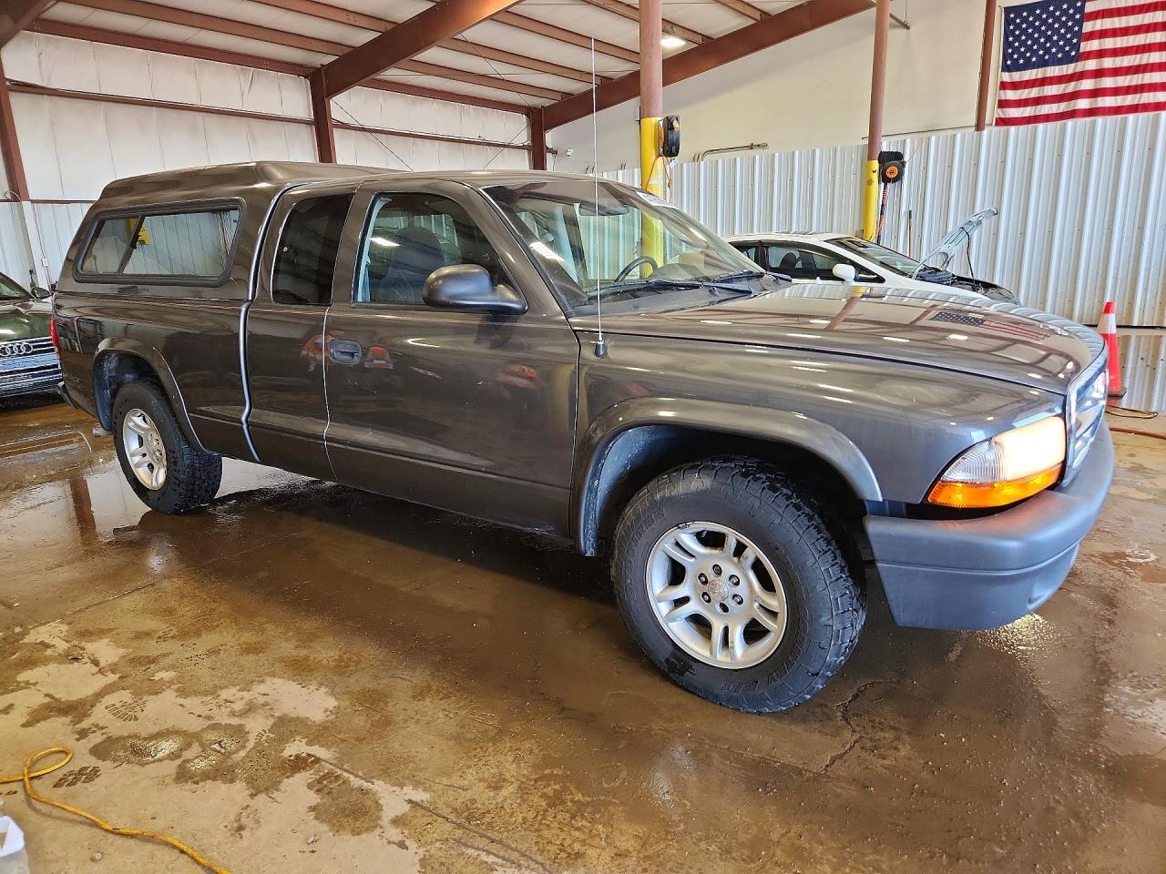 2004 DODGE Dakota
