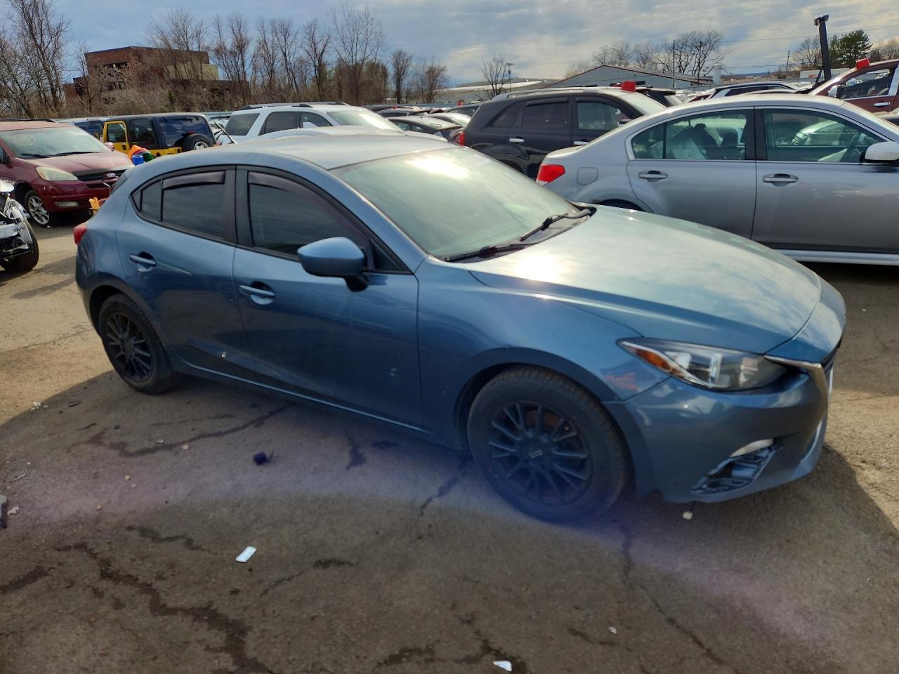 2015 MAZDA 3