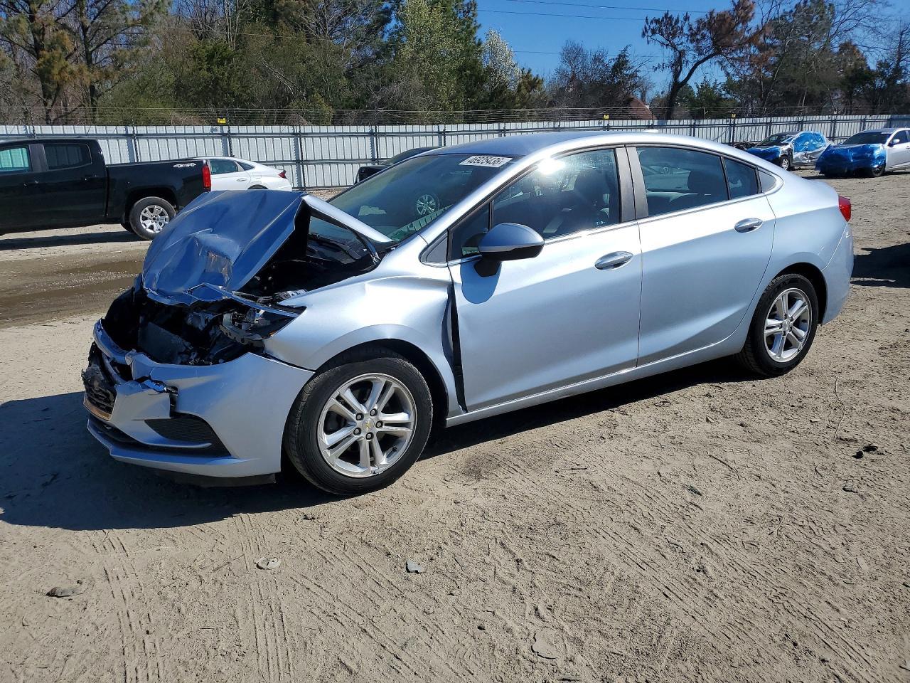 2017 CHEVROLET CRUZE