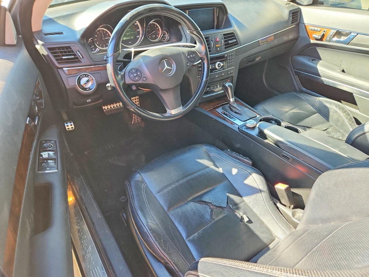 2010 MERCEDES-BENZ E-Class