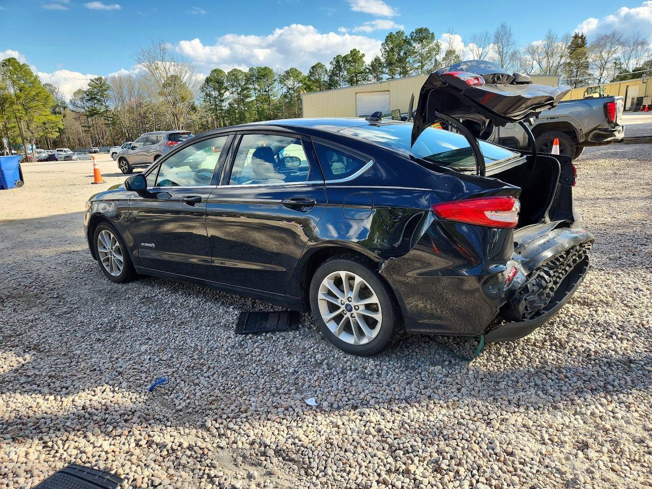 2019 FORD FUSION