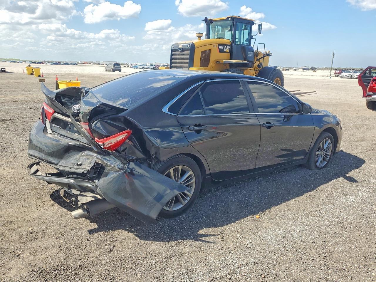 2017 TOYOTA CAMRY