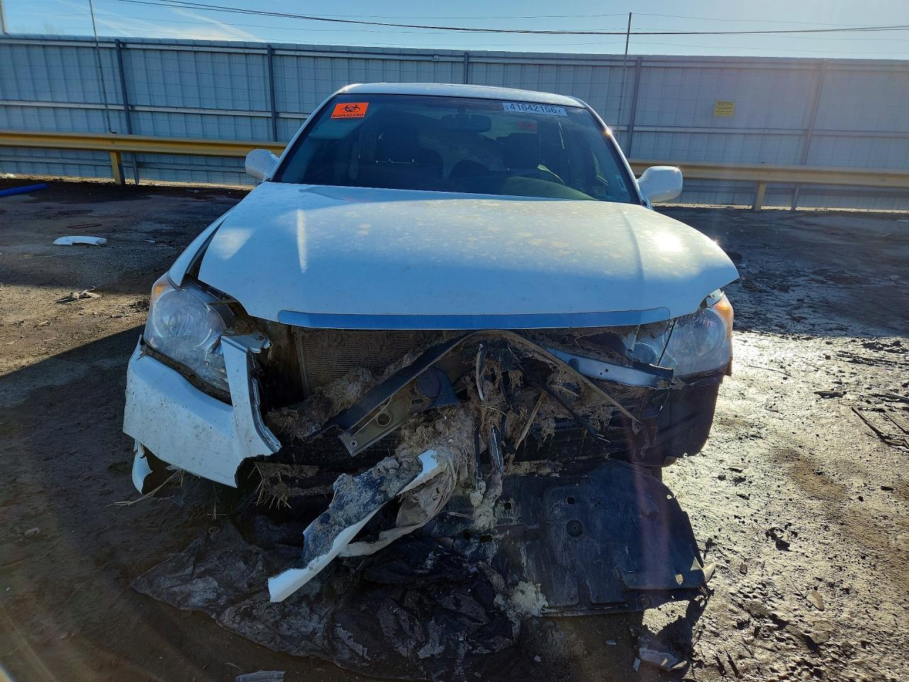 2010 TOYOTA Avalon