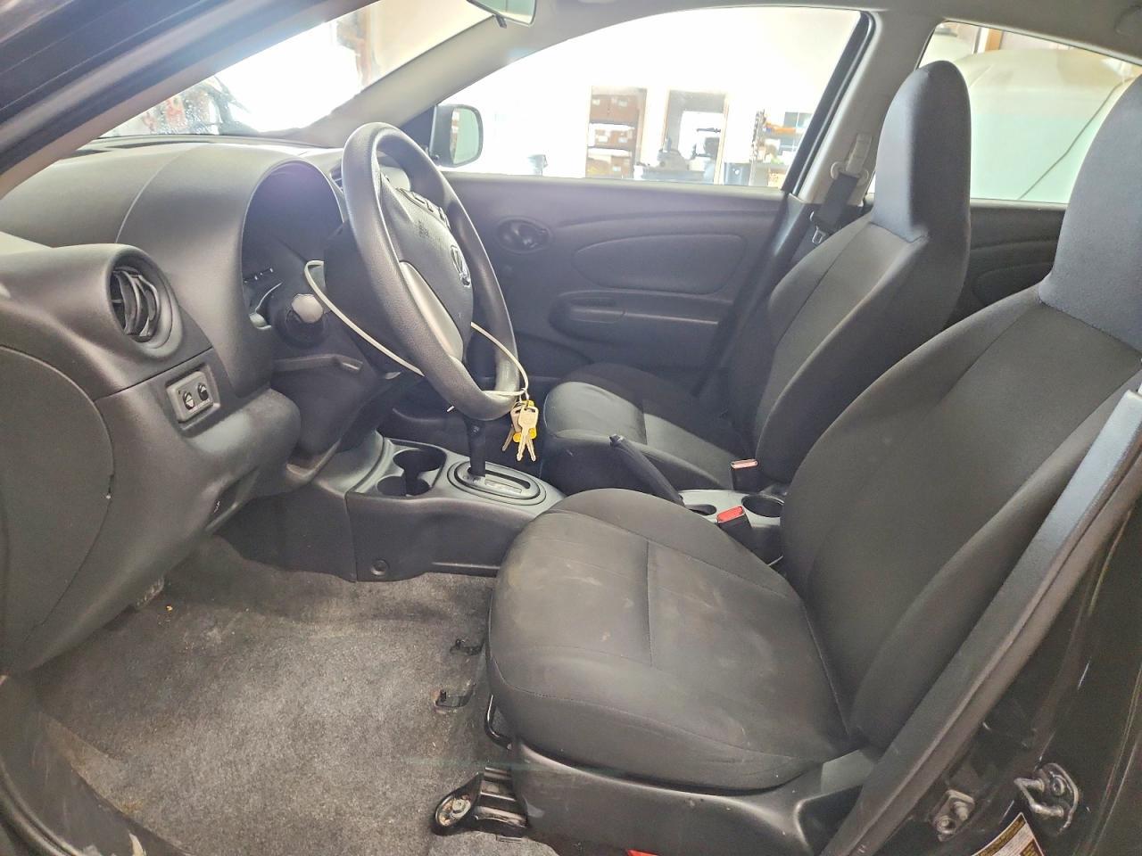 2015 NISSAN VERSA