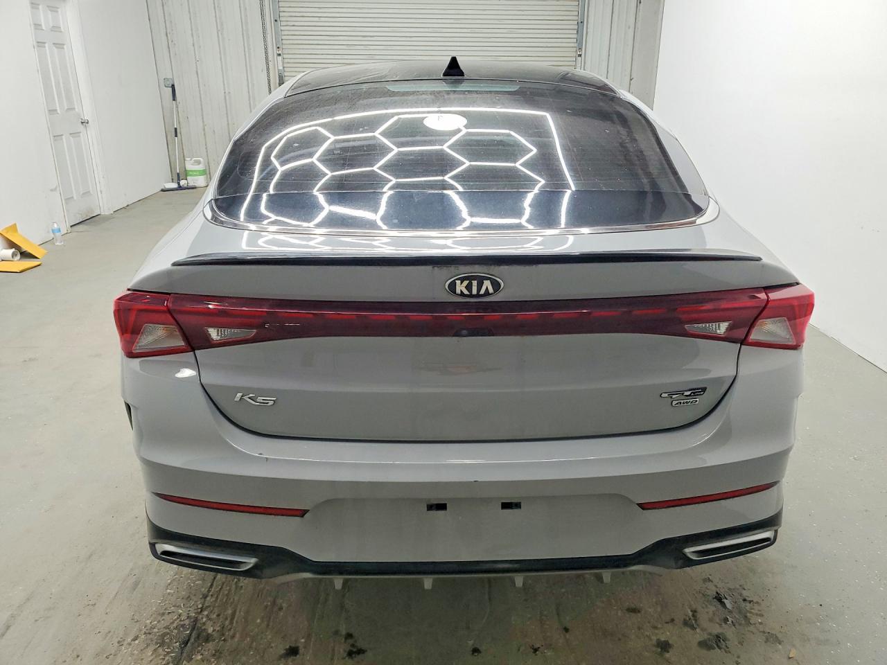 2021 KIA K5