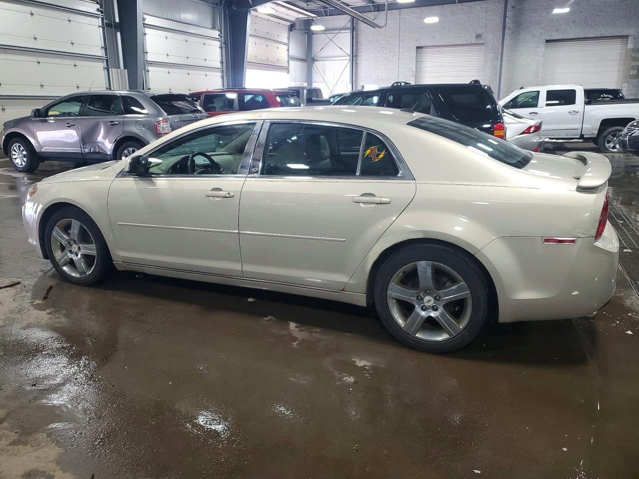 2011 CHEVROLET MALIBU
