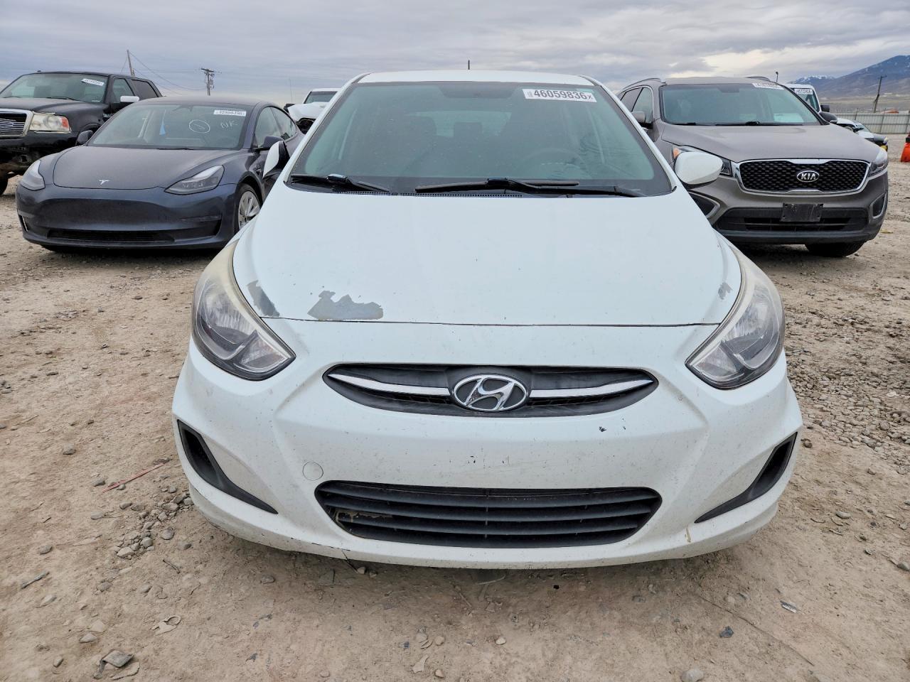 2016 HYUNDAI ACCENT