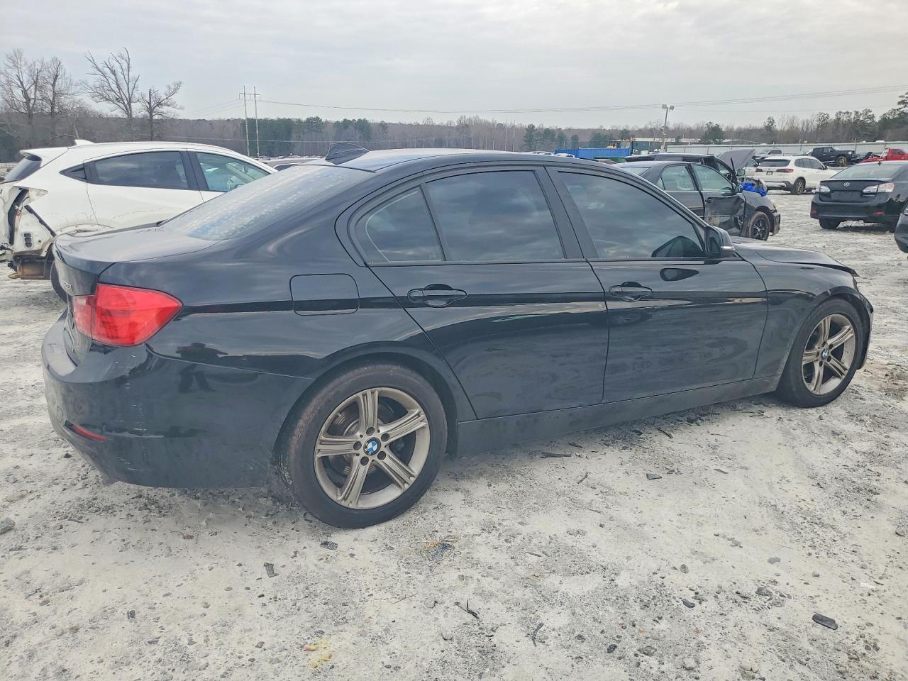 2013 BMW 3 SERIES