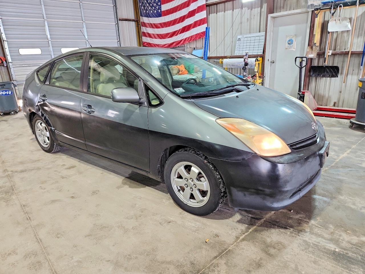 2004 TOYOTA PRIUS
