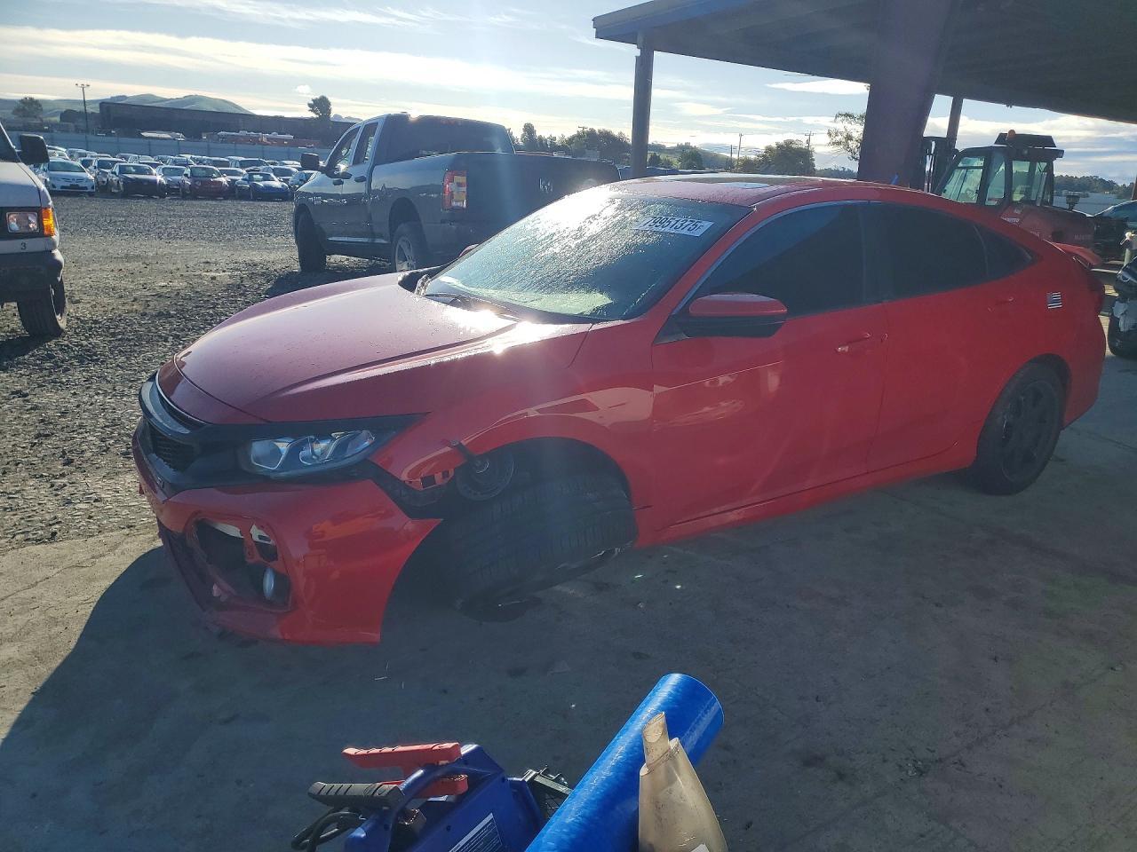2018 HONDA CIVIC