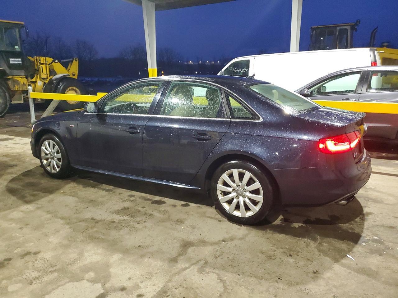 2015 AUDI A4