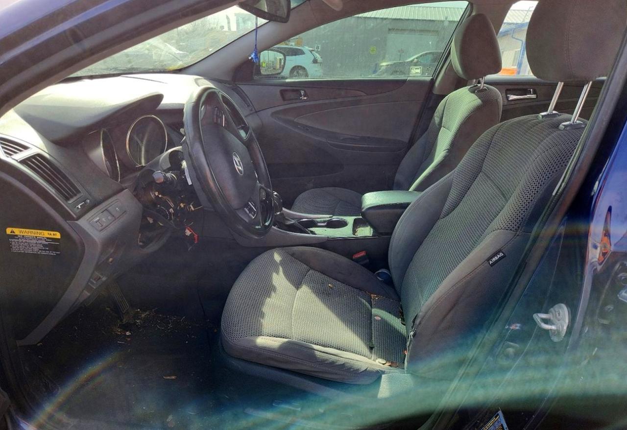 2012 HYUNDAI SONATA
