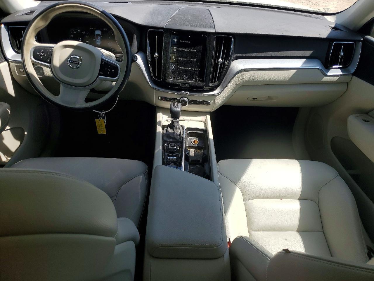 2018 VOLVO XC60