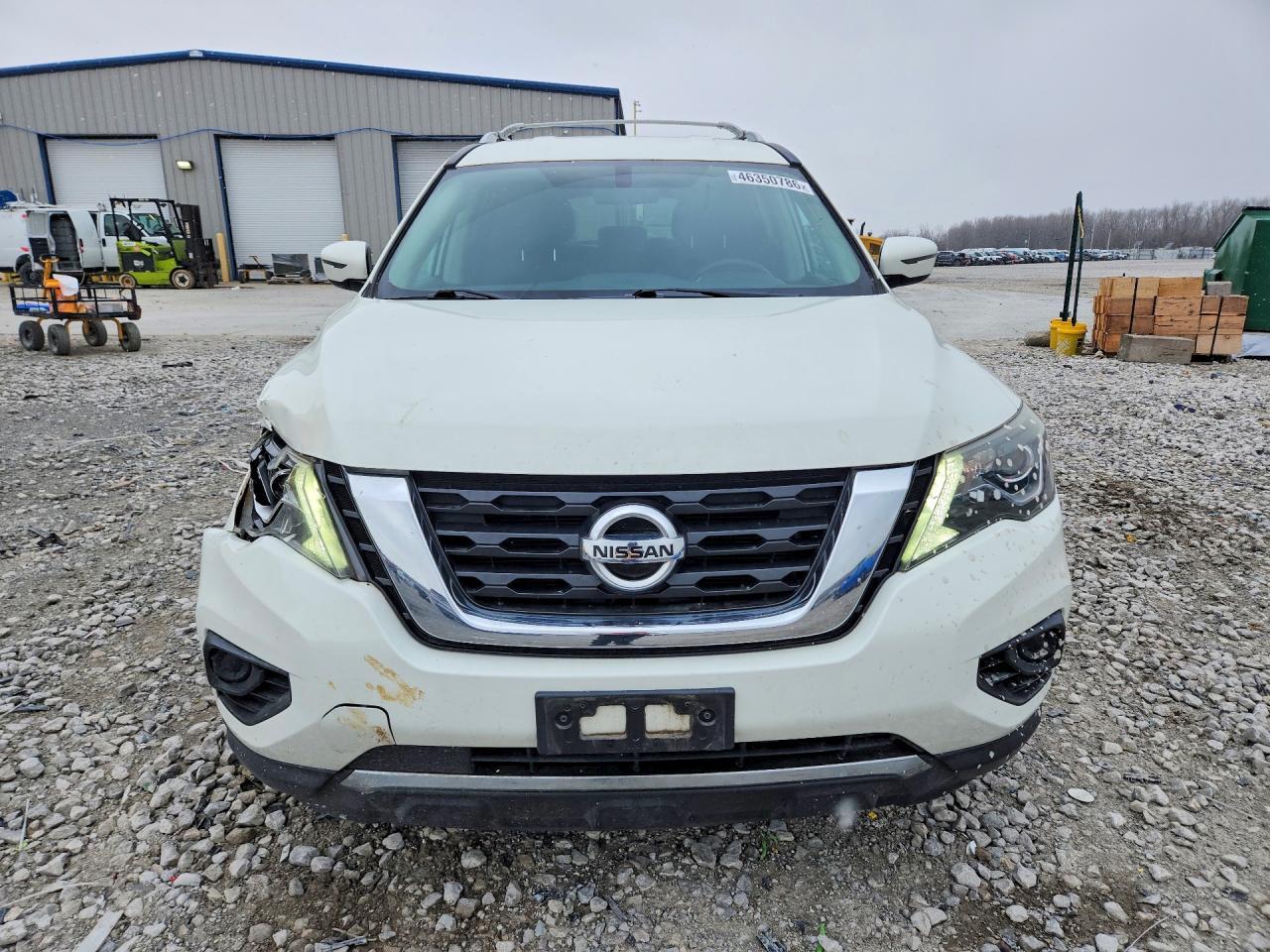 2017 NISSAN PATHFINDER