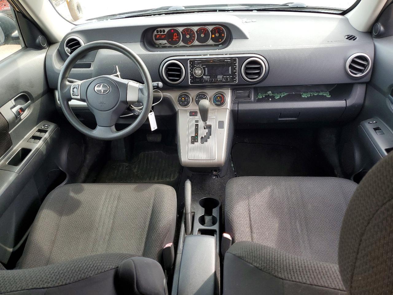 2009 SCION xB