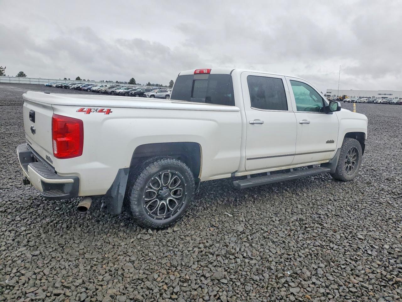 2018 CHEVROLET Silverado