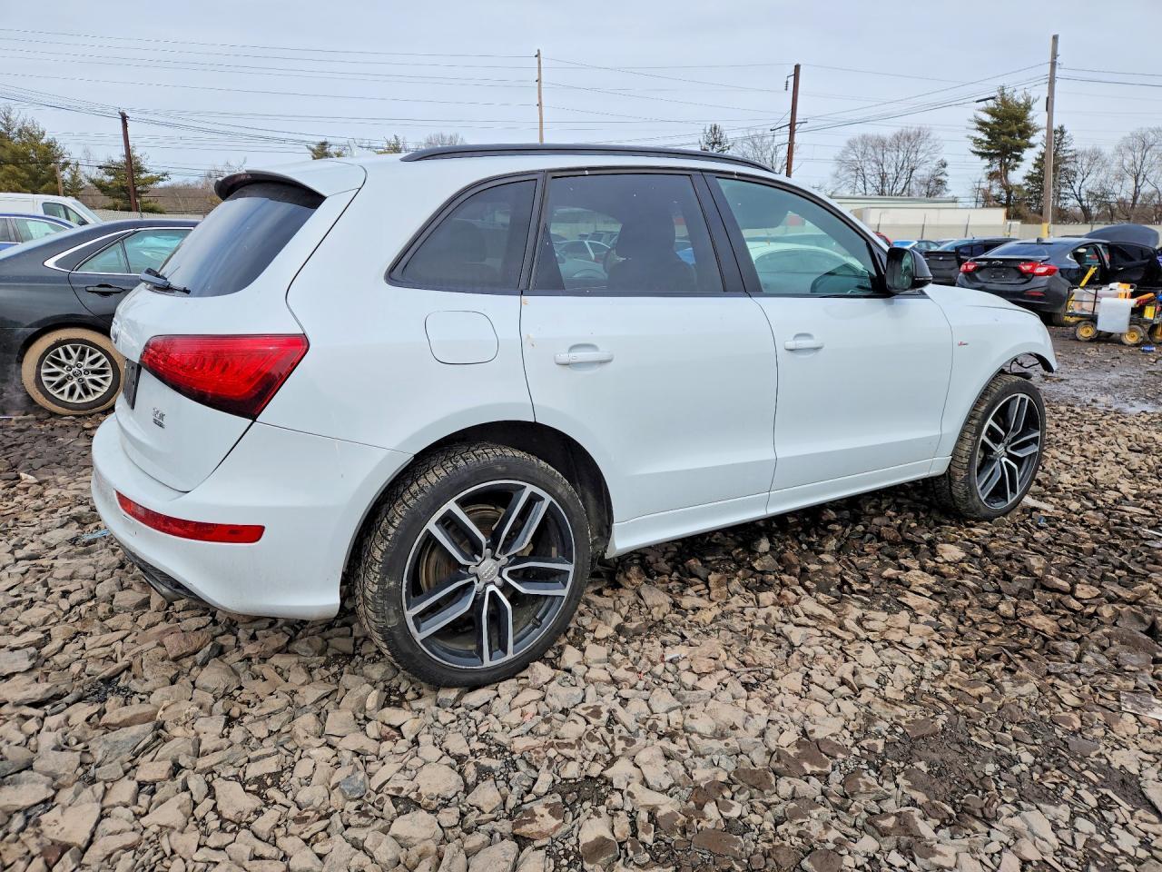 2017 AUDI Q5