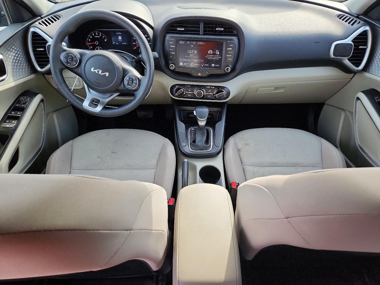 2022 KIA SOUL