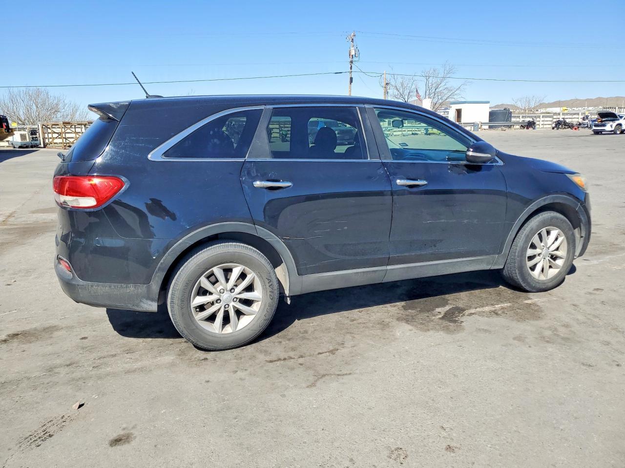 2017 KIA SORENTO