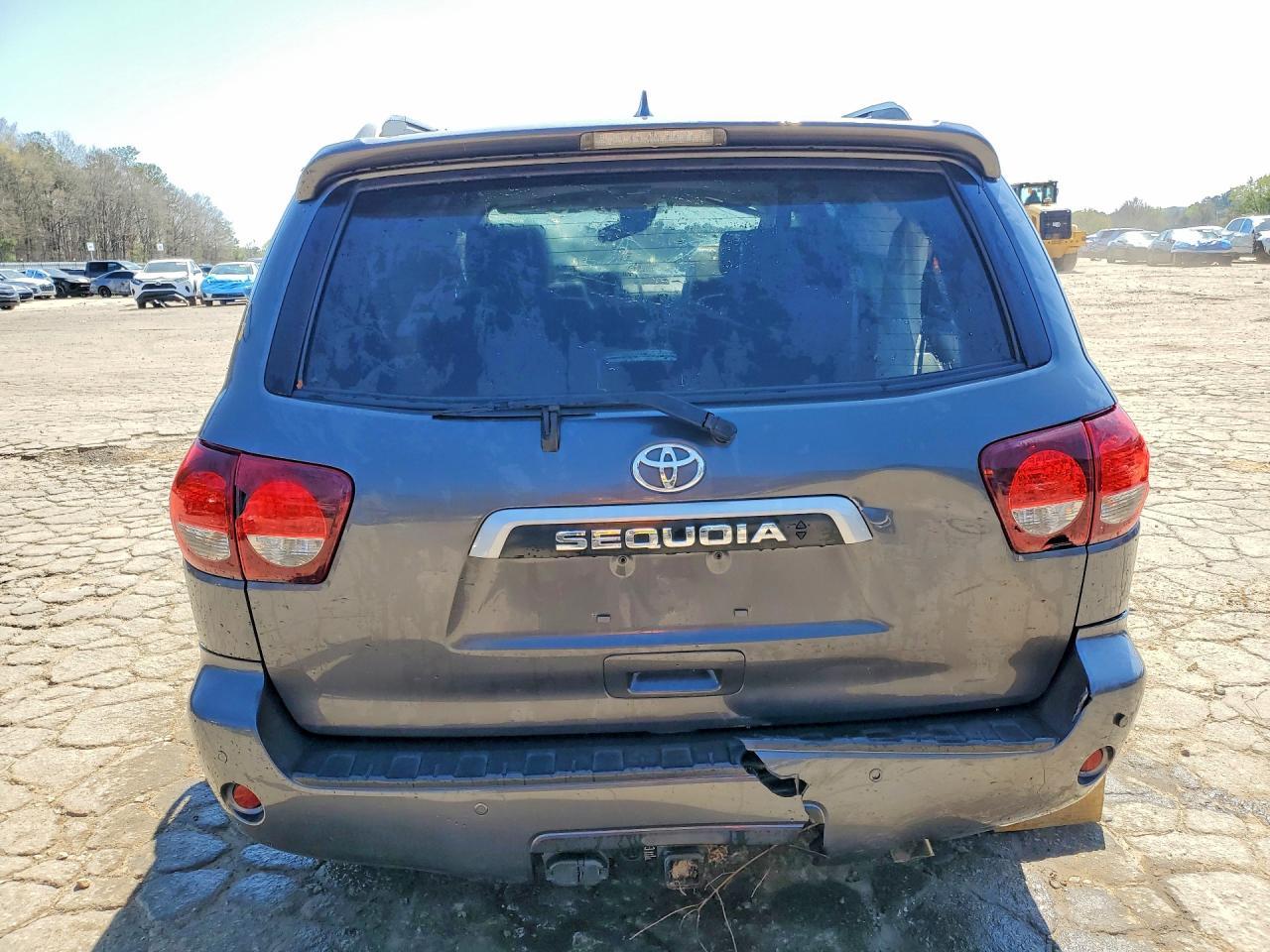 2020 TOYOTA Sequoia