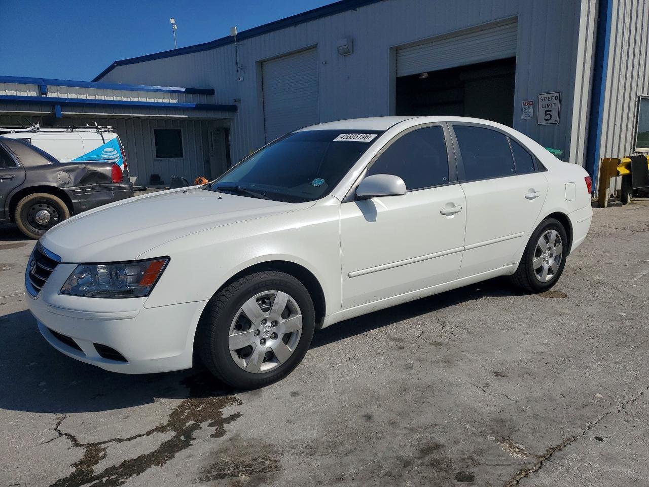2010 HYUNDAI SONATA