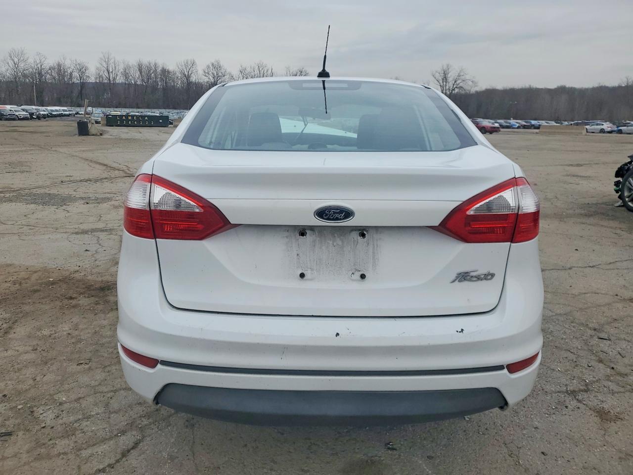2015 FORD Fiesta