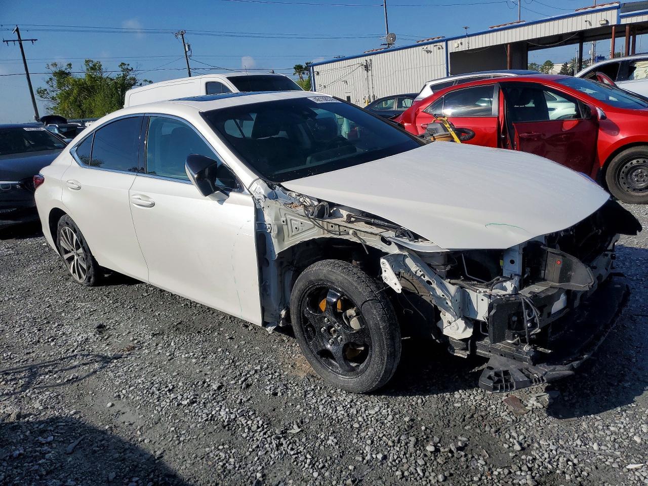 2019 LEXUS ES 350