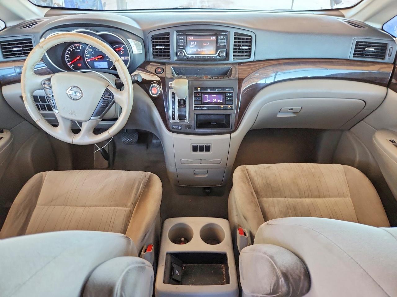 2015 NISSAN Quest