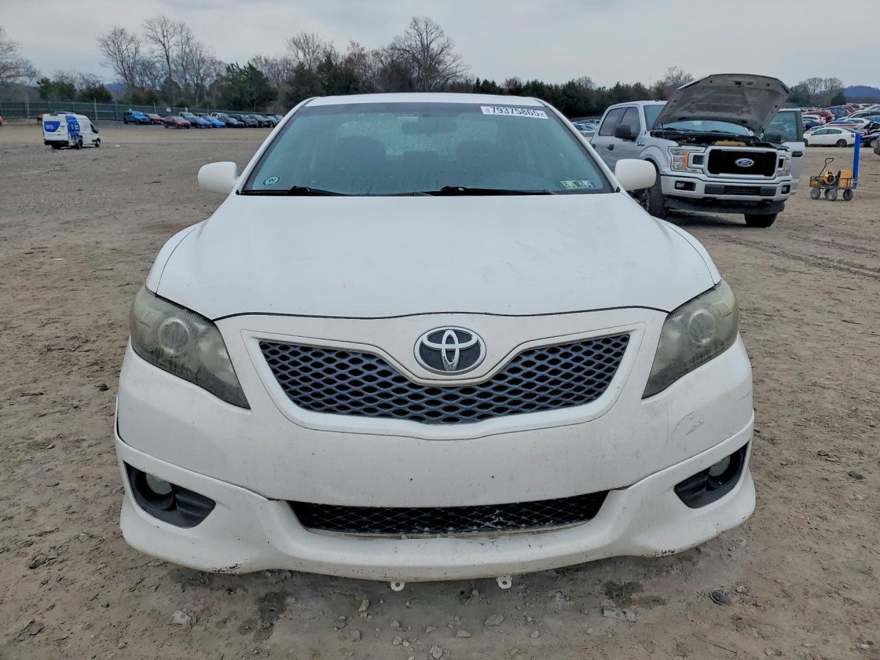 2011 TOYOTA CAMRY