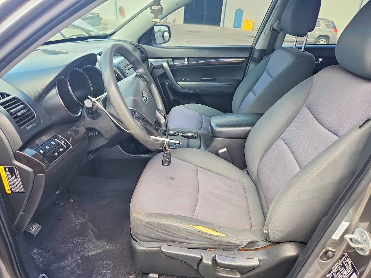 2012 KIA SORENTO
