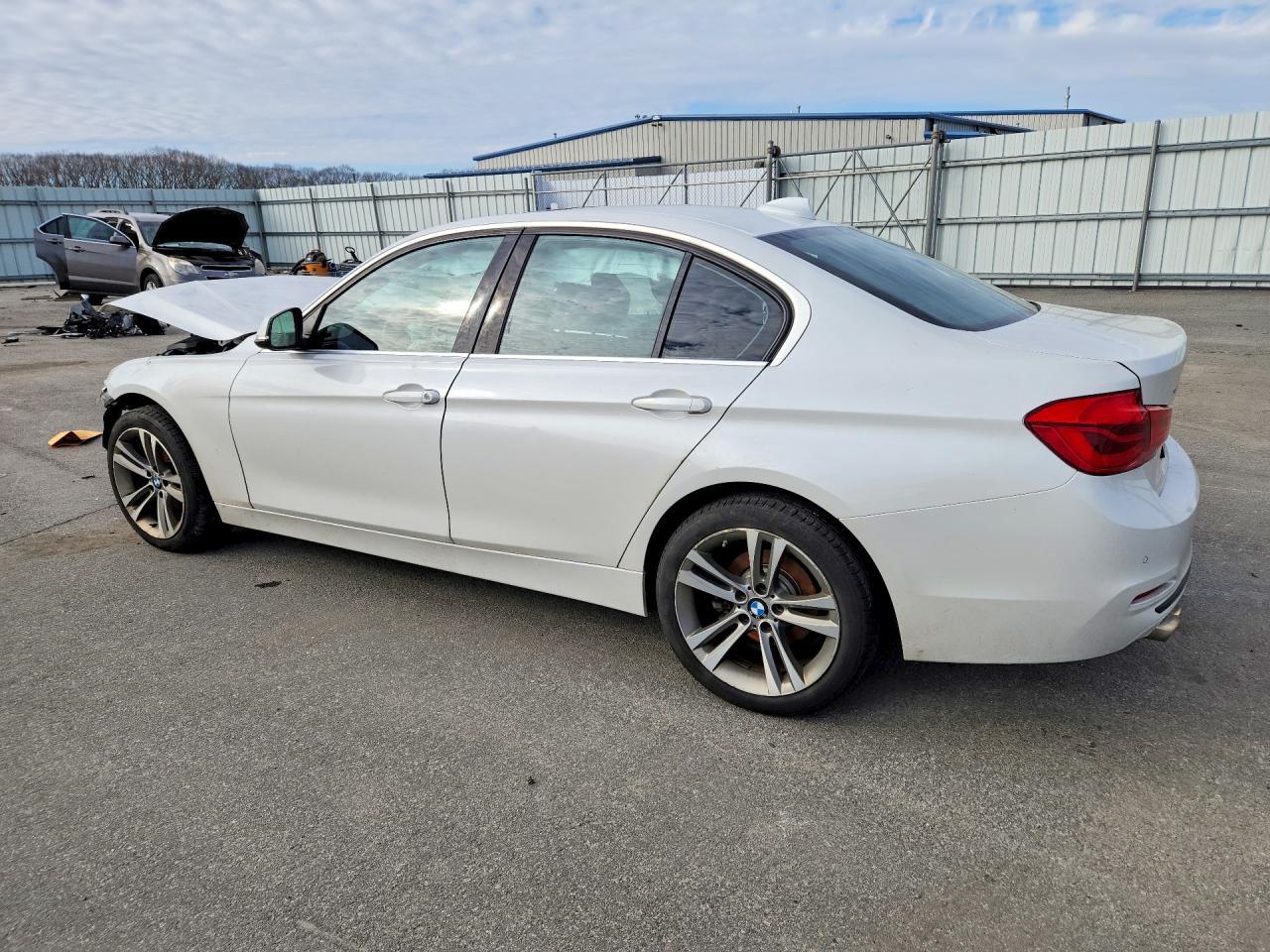 2017 BMW 3 SERIES