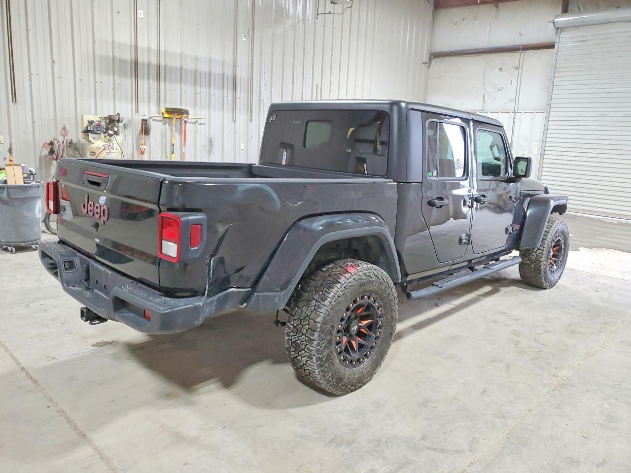 2022 JEEP Gladiator